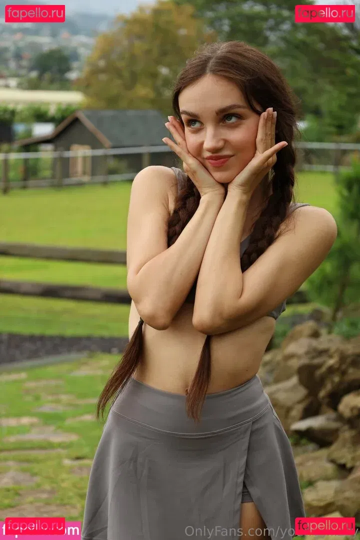 youngy.lizzy Onlyfans Photo Gallery 