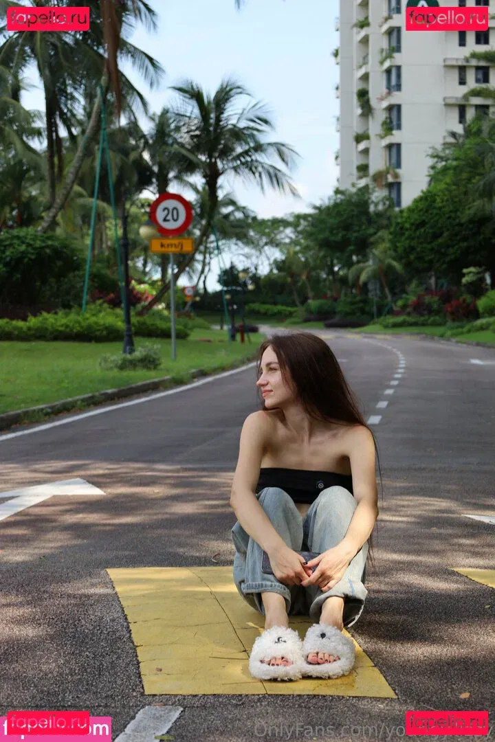 youngy.lizzy Onlyfans Photo Gallery 