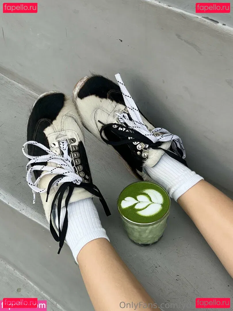 youngy.lizzy Onlyfans Photo Gallery 