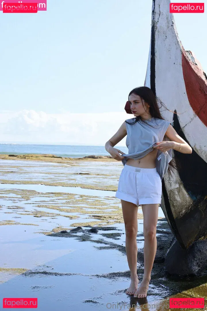 youngy.lizzy Onlyfans Photo Gallery 