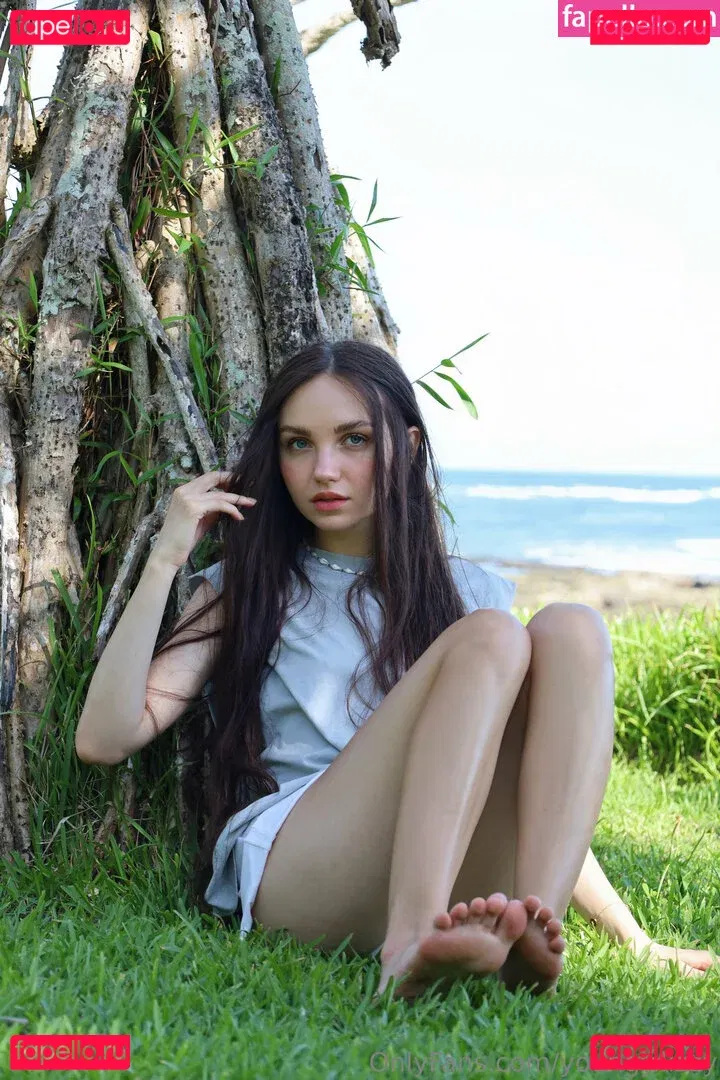 youngy.lizzy Onlyfans Photo Gallery 