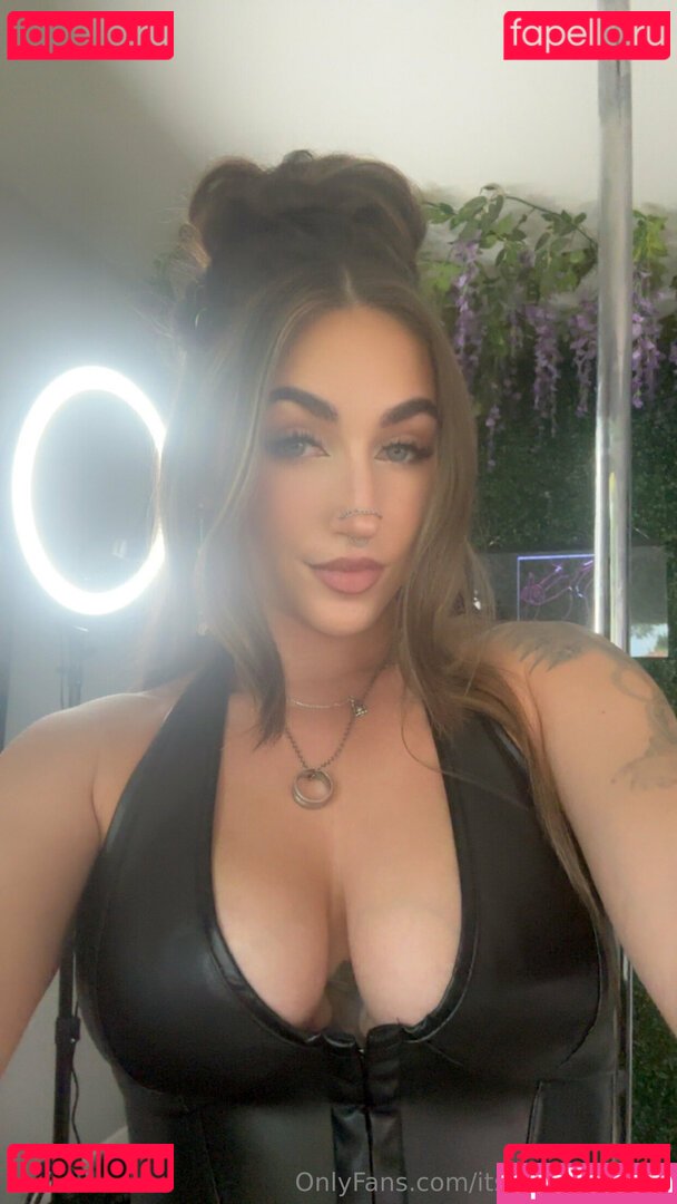 itsraeganbailey Nude Onlyfans Photo 17
