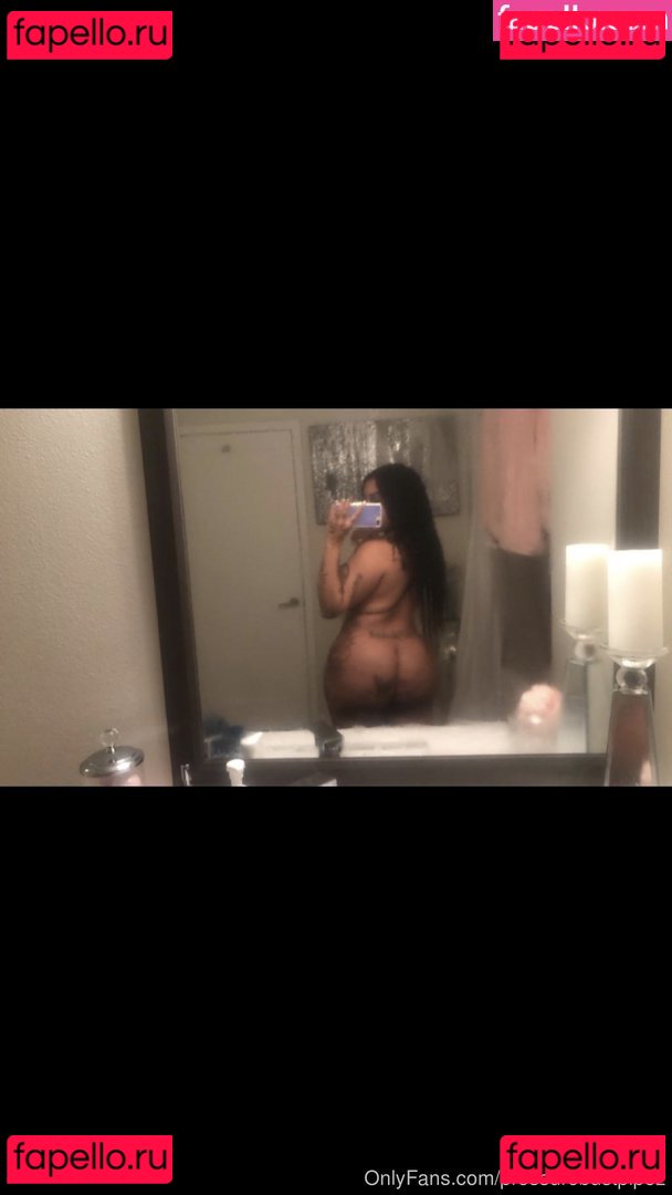 Pressurebustpipez Nude Onlyfans Photo 5