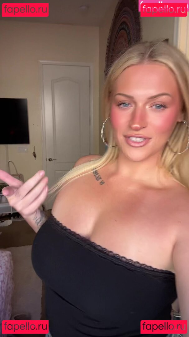 Hannah Grace Nude Onlyfans Photo 16