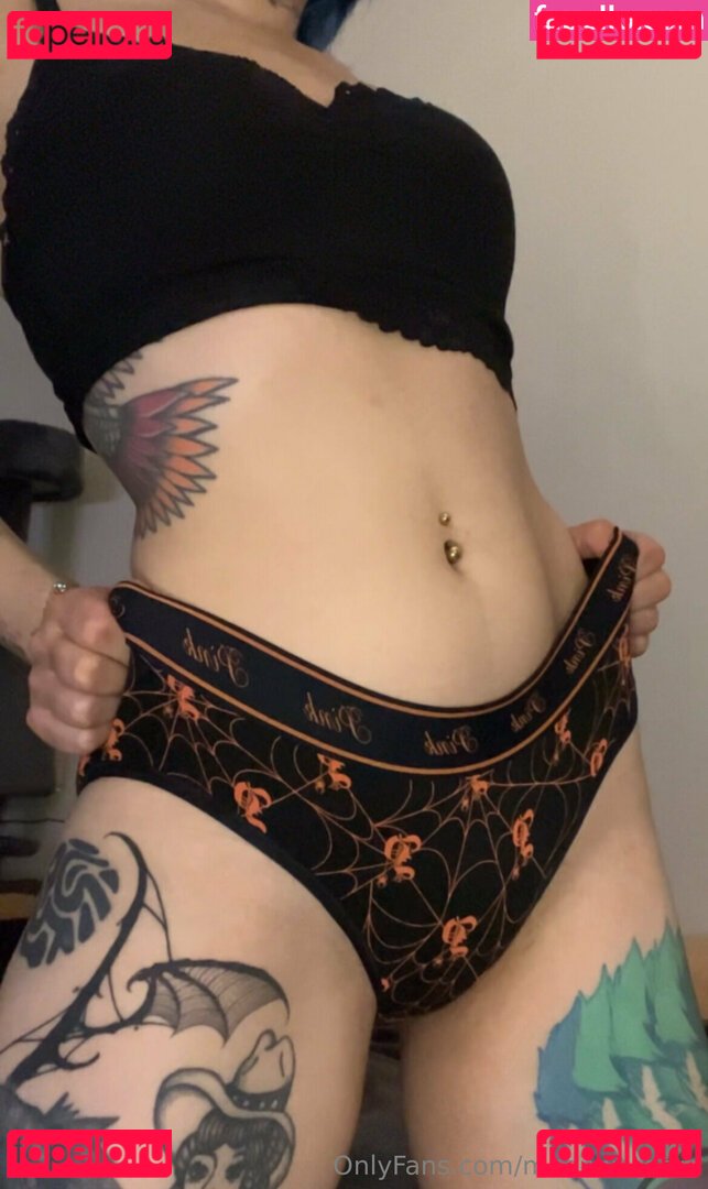 MoonWater Nude Onlyfans Photo 14