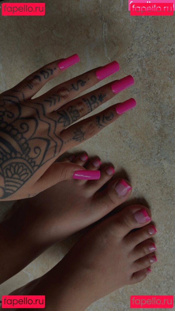 lianiiixox2 Nude Onlyfans Photo 6