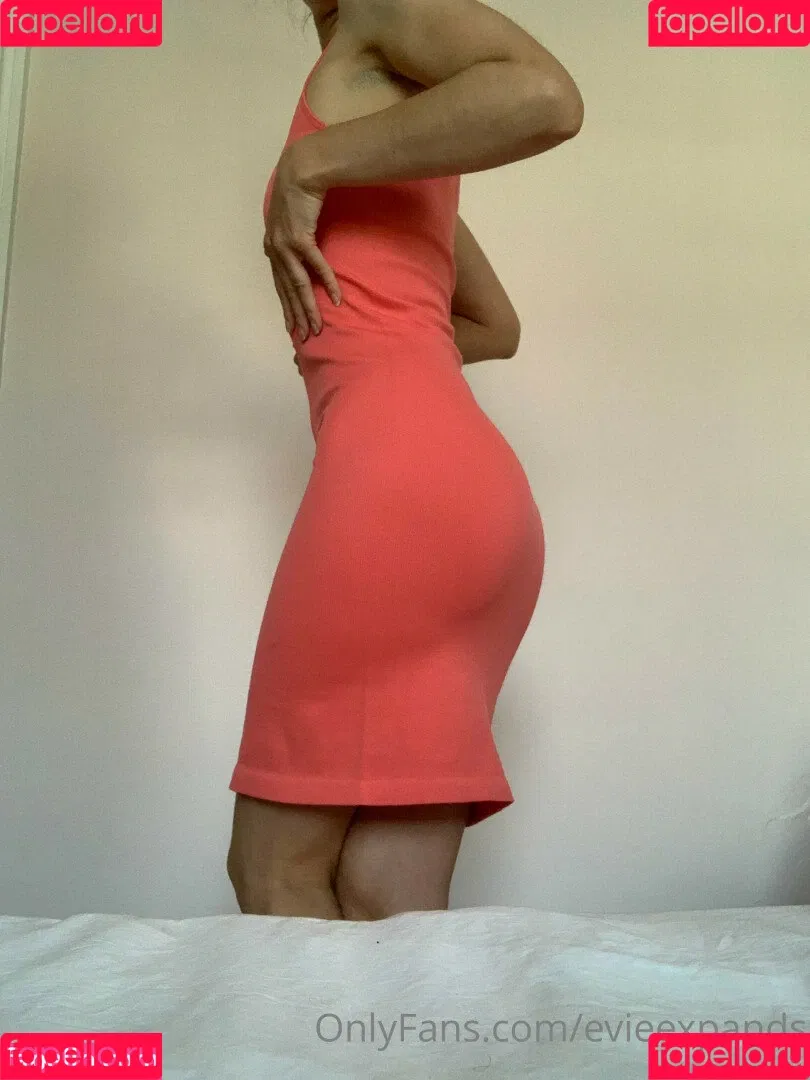 evieexpands Onlyfans Photo Gallery 