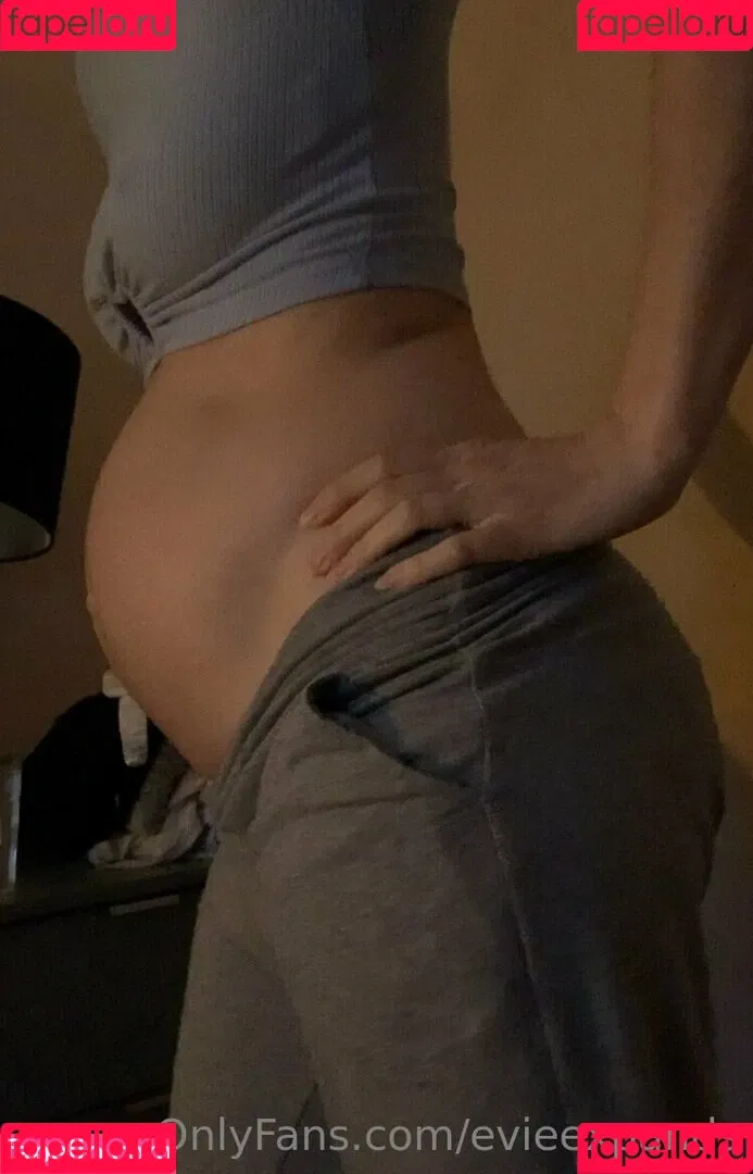 evieexpands Onlyfans Photo Gallery 