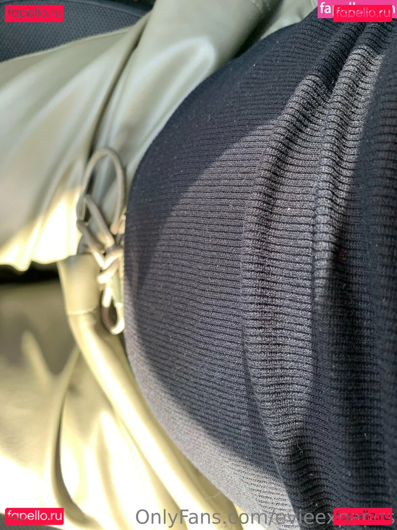 evieexpands Onlyfans Photo Gallery 