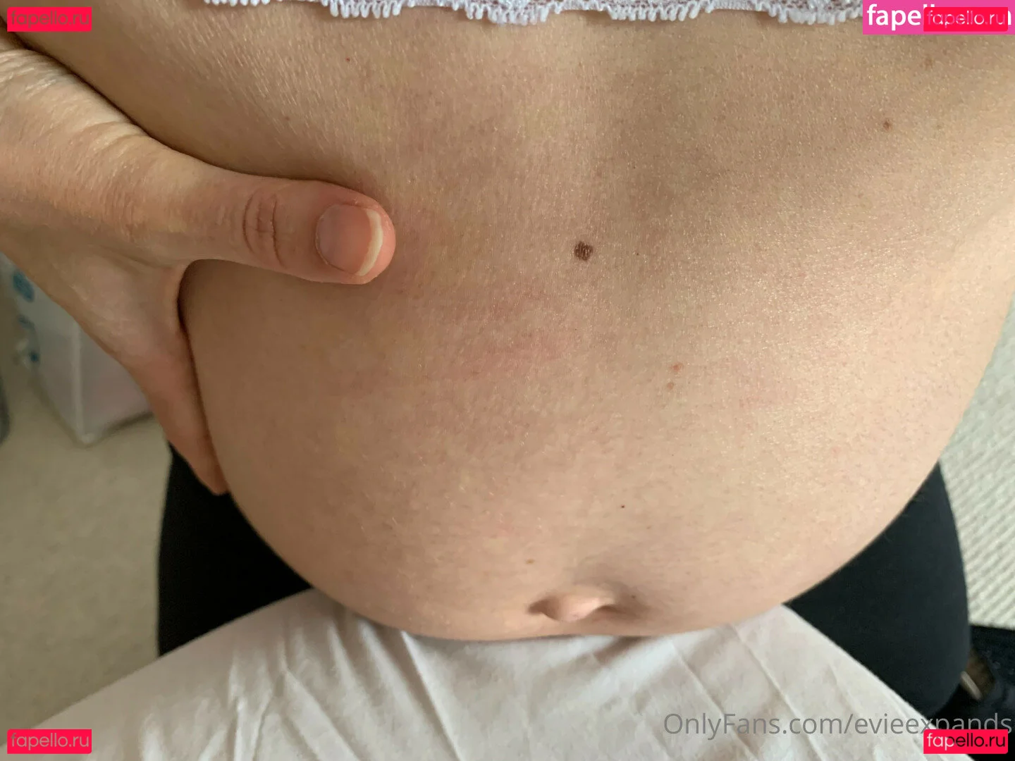 evieexpands Onlyfans Photo Gallery 