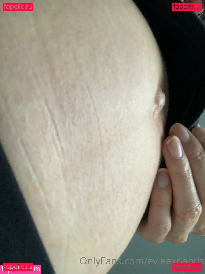 evieexpands Onlyfans Photo Gallery 