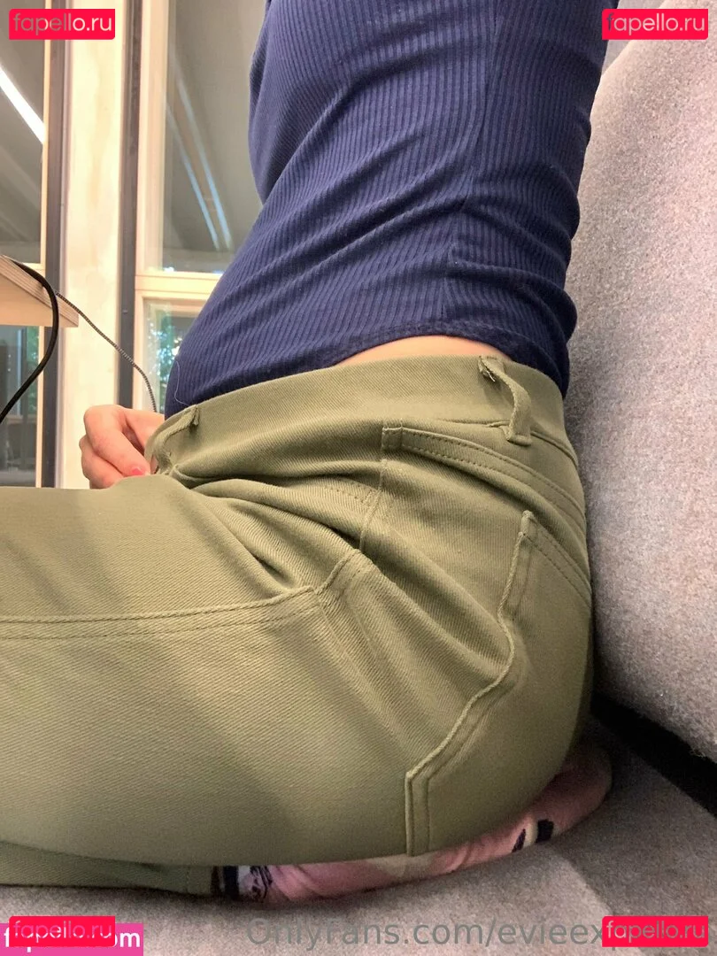 evieexpands Onlyfans Photo Gallery 