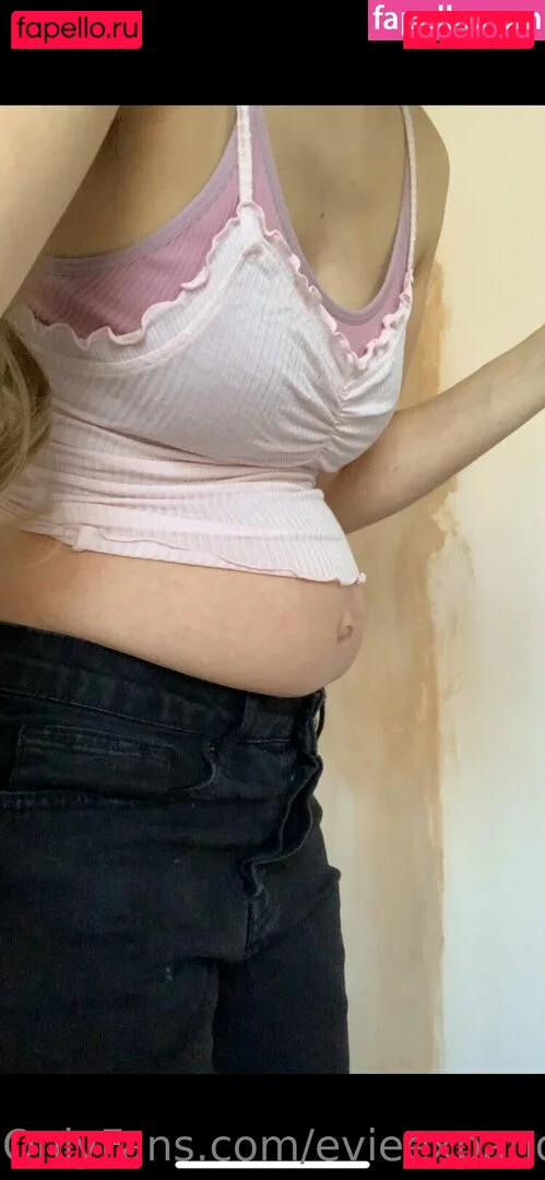 evieexpands Onlyfans Photo Gallery 