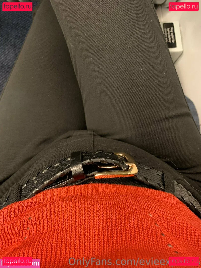 evieexpands Onlyfans Photo Gallery 