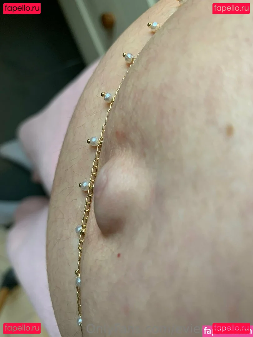 evieexpands Onlyfans Photo Gallery 