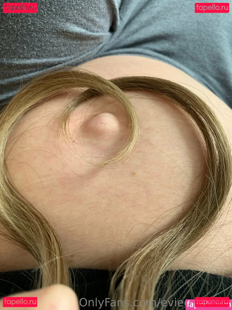 evieexpands Onlyfans Photo Gallery 