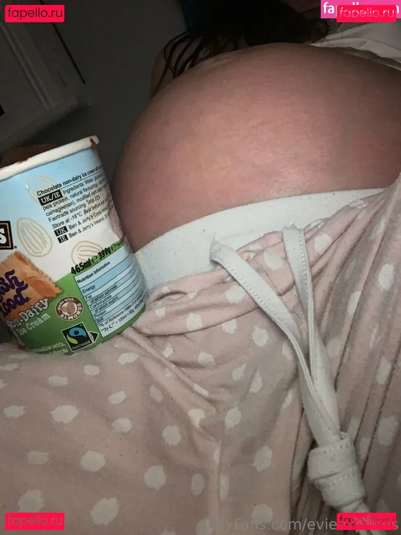 evieexpands Onlyfans Photo Gallery 