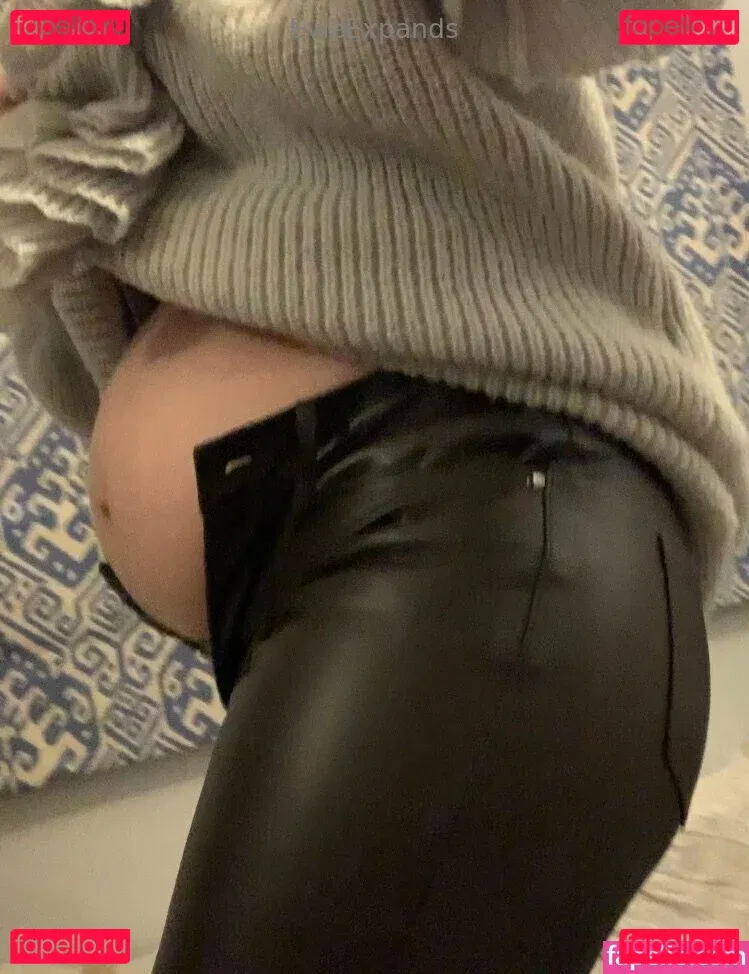 evieexpands Onlyfans Photo Gallery 