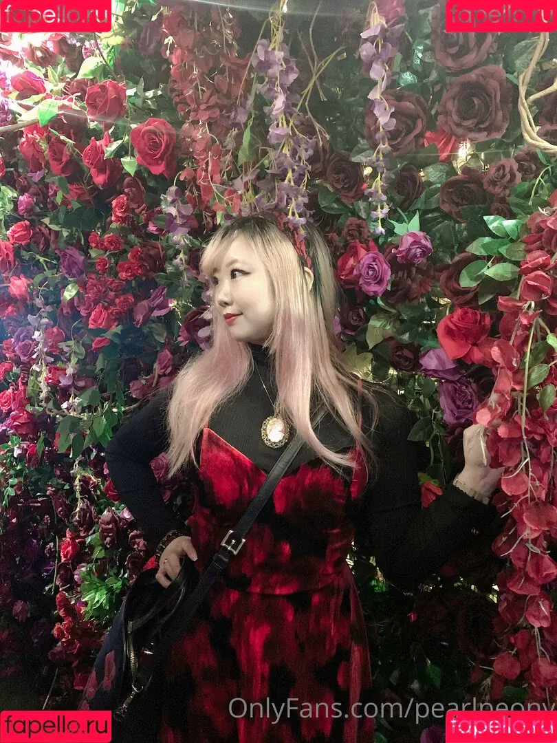 pearlpeony Onlyfans Photo Gallery 