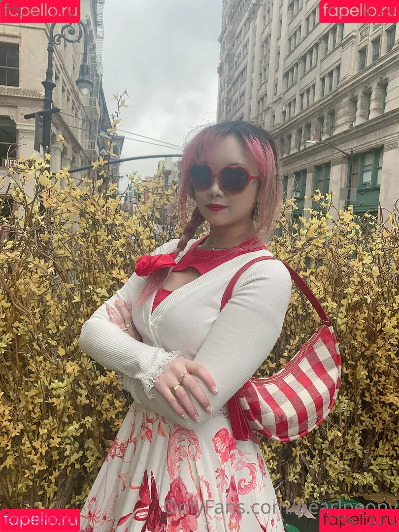 pearlpeony Onlyfans Photo Gallery 