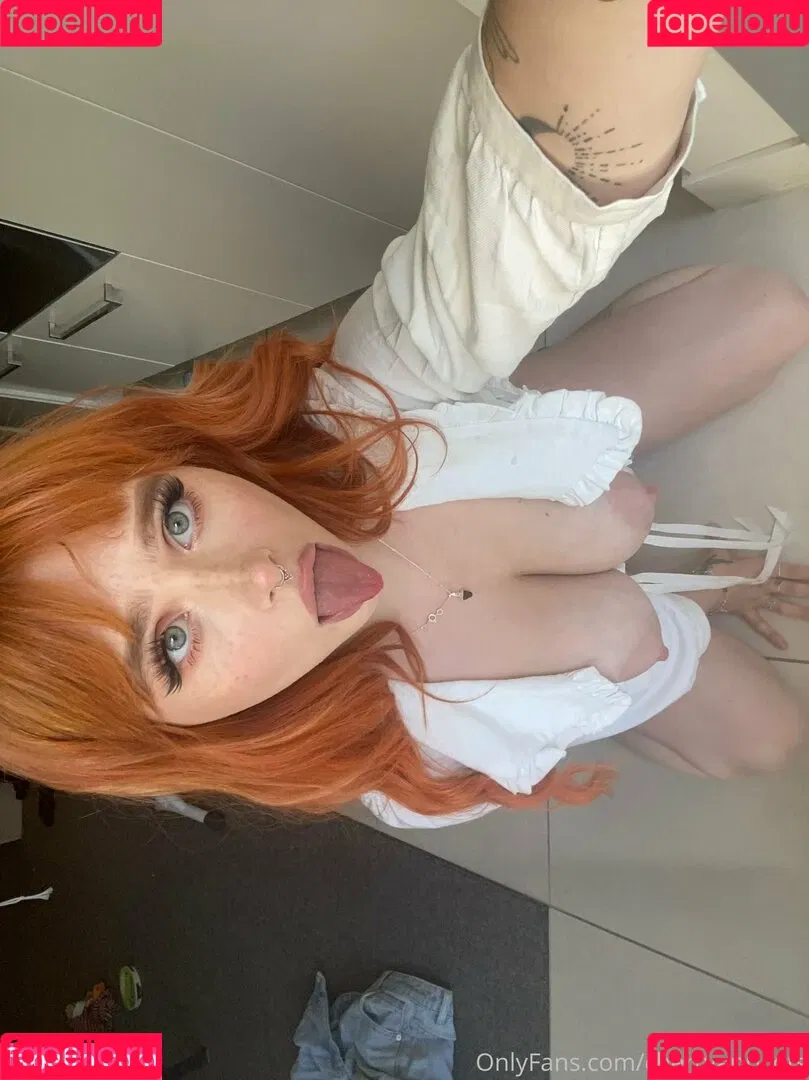 CherryApricots Onlyfans Photo Gallery 