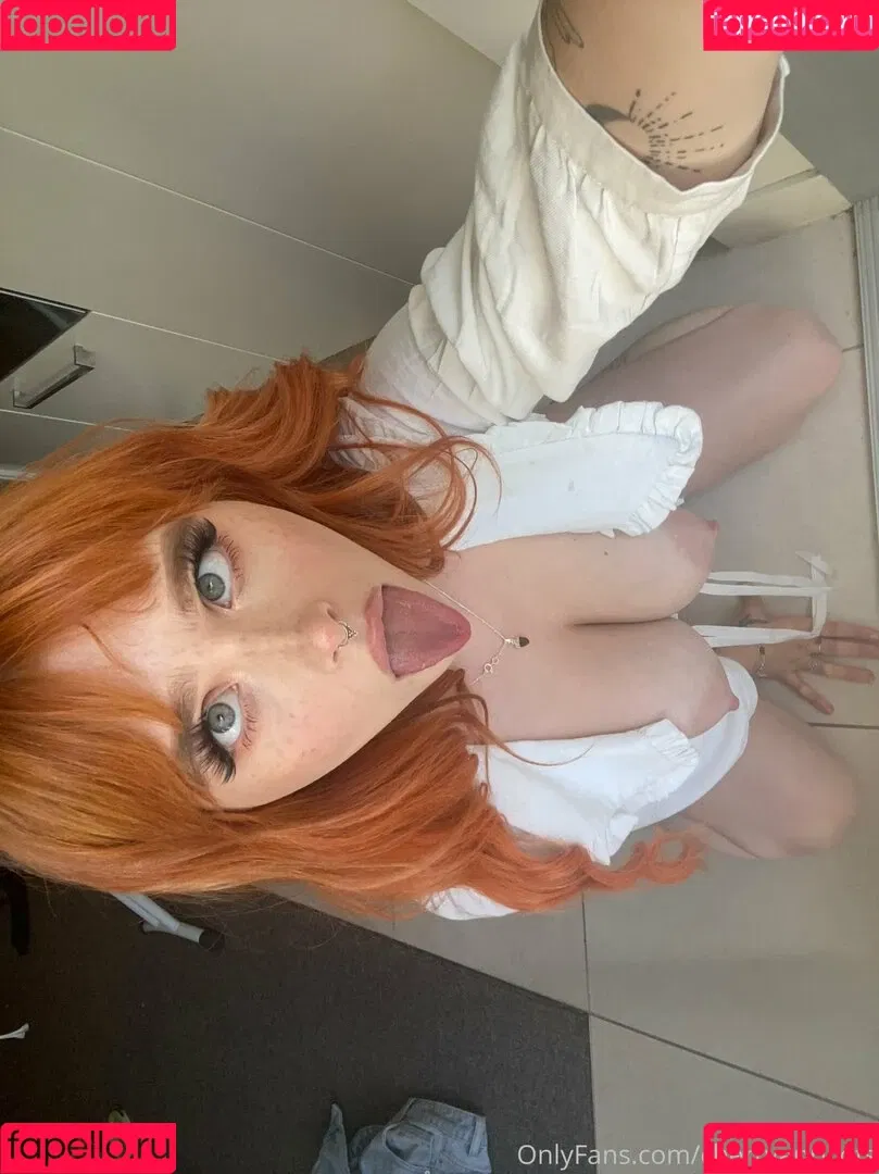 CherryApricots Onlyfans Photo Gallery 