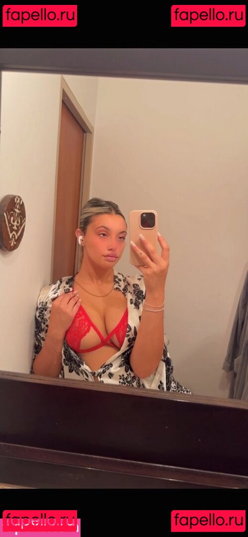 Sol Marino Nude Onlyfans Photo 32