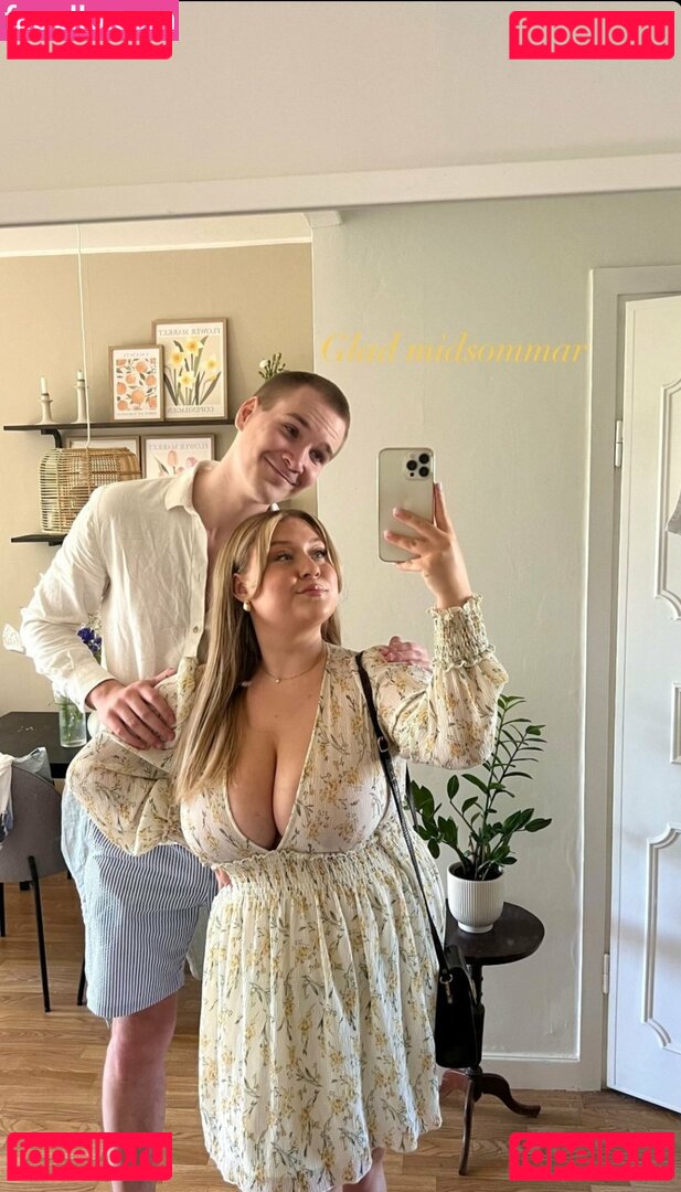 Elin W Nude Onlyfans Photo 5