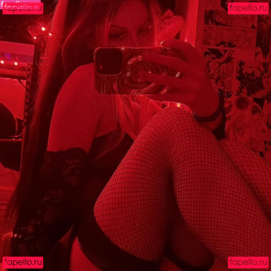 Delusionalsh0ne Nude Onlyfans Photo 9