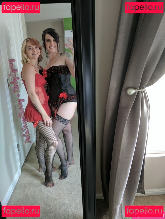 Palesnowbunny Nude Onlyfans Photo 17