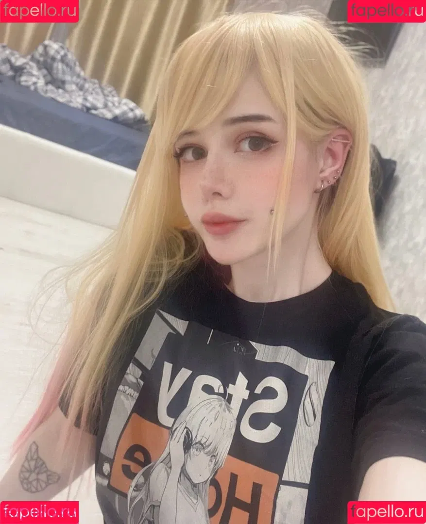 Fraulein Milk Onlyfans Photo Gallery 