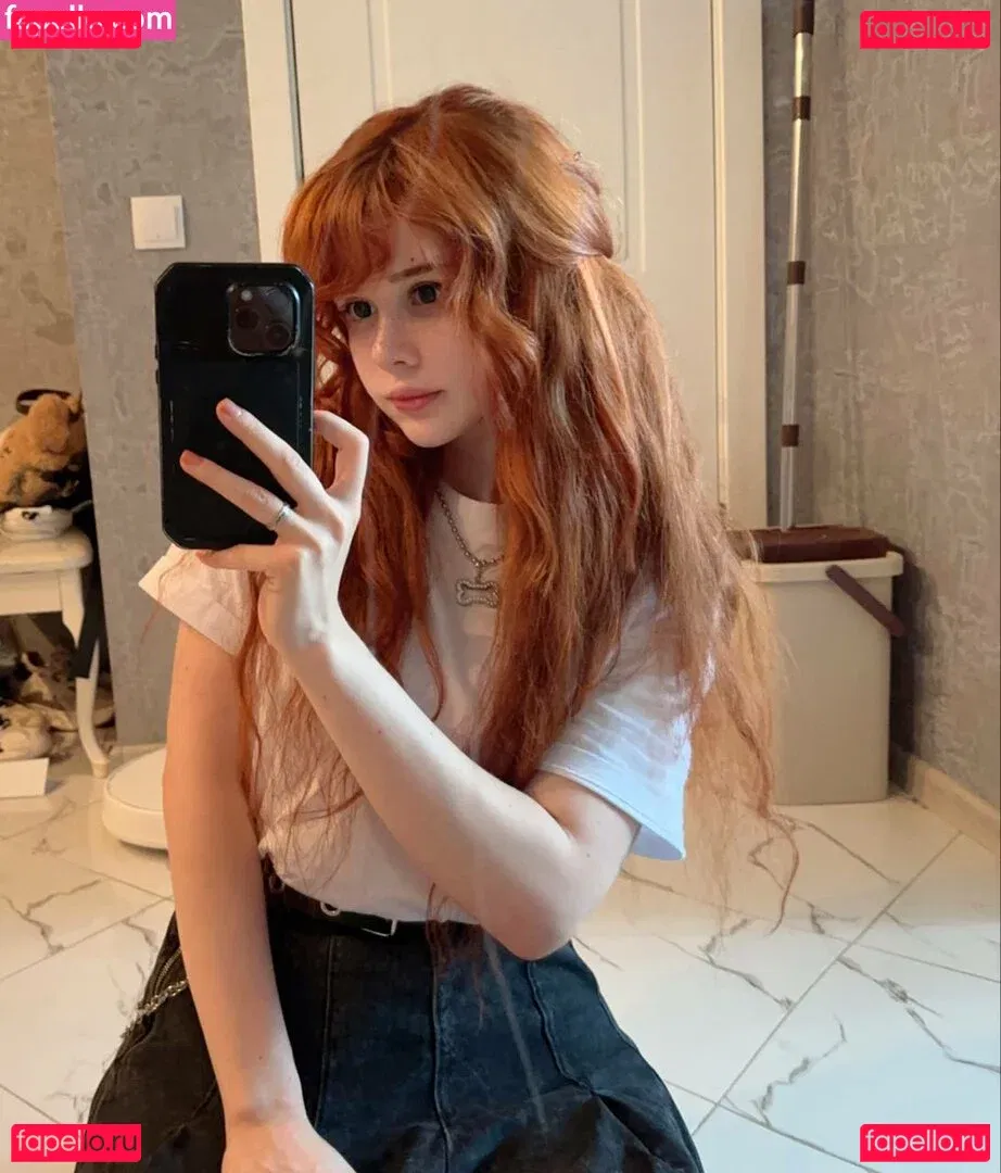 Fraulein Milk Onlyfans Photo Gallery 