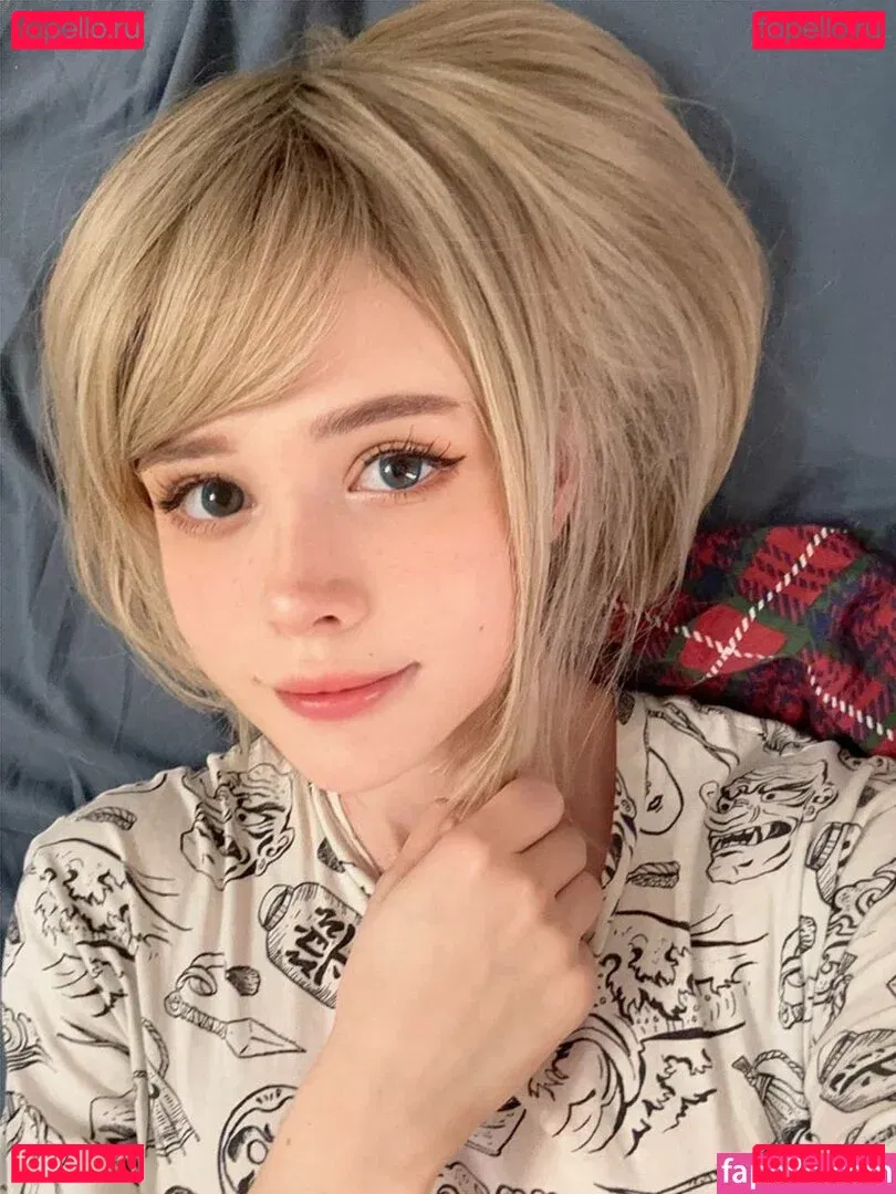 Fraulein Milk Onlyfans Photo Gallery 