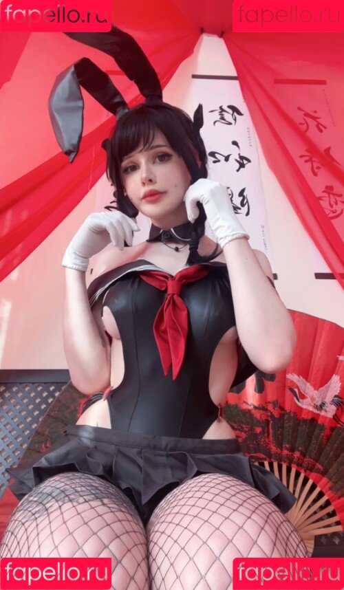 Fraulein Milk Onlyfans Photo Gallery 