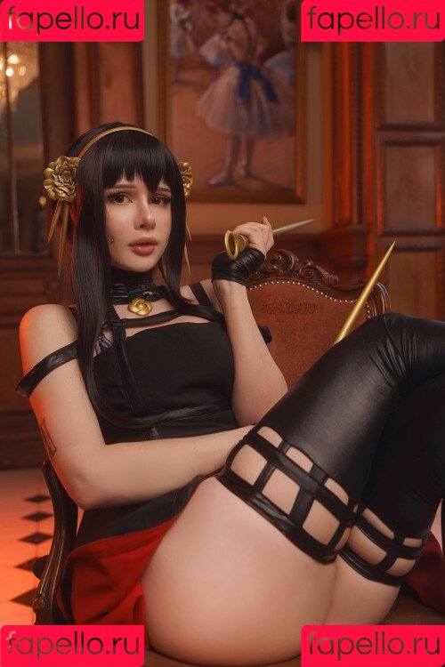 Fraulein Milk Onlyfans Photo Gallery 