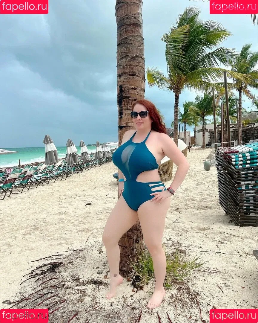 Maggie Green Onlyfans Photo Gallery 