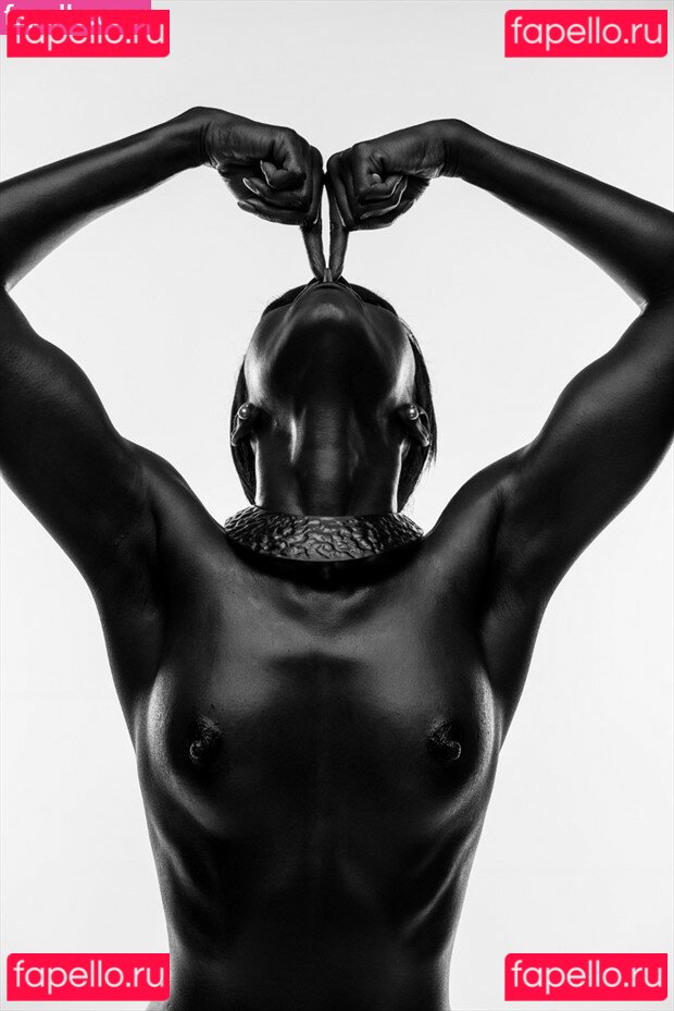 Natasha J Bella Nude Onlyfans Photo 16