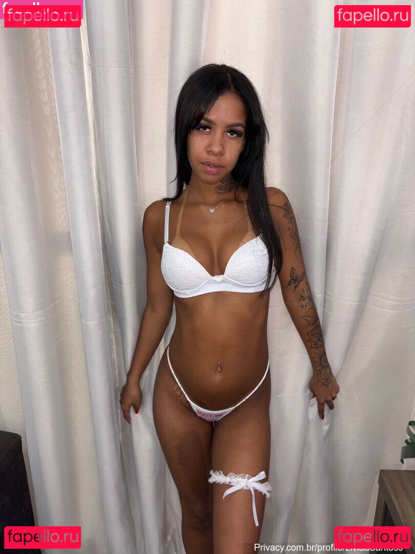 Liviaa Santoss Nude Onlyfans Photo 32