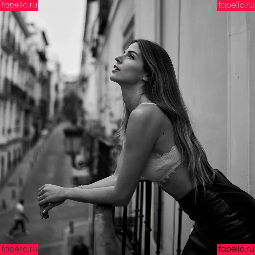 Stephanie Cayo Onlyfans Photo Gallery 