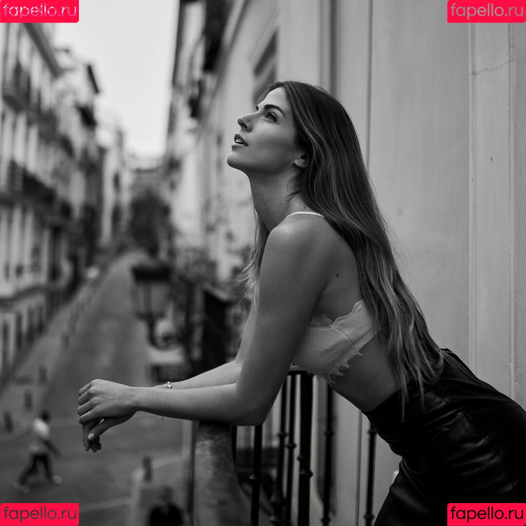 Stephanie Cayo Onlyfans Photo Gallery 