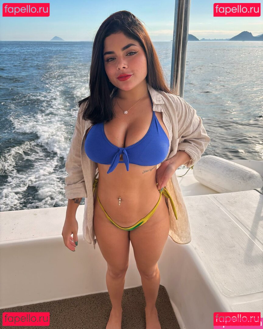 Ariela Chalhoub Nude Onlyfans Photo 5