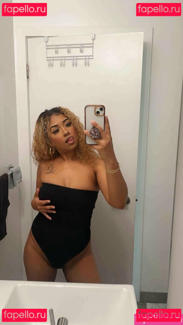 goldenempress17 Nude Onlyfans Photo 7