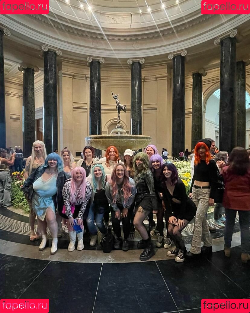 Sophia A Onlyfans Photo Gallery 