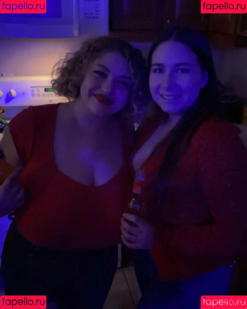 Sophia A Onlyfans Photo Gallery 