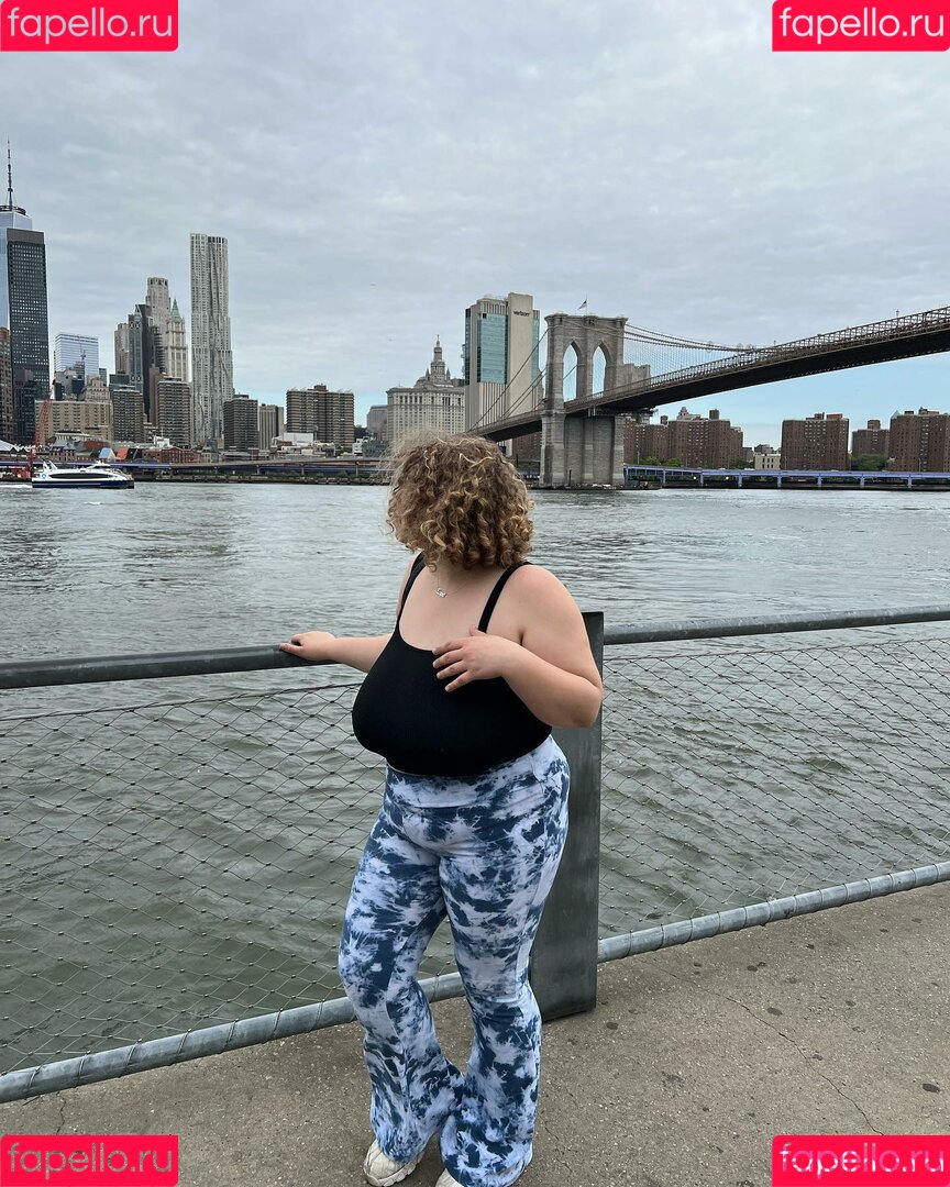 Sophia A Onlyfans Photo Gallery 