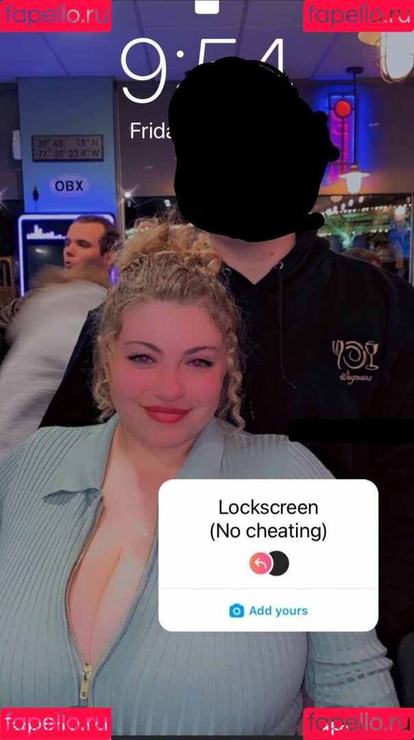 Sophia A Onlyfans Photo Gallery 