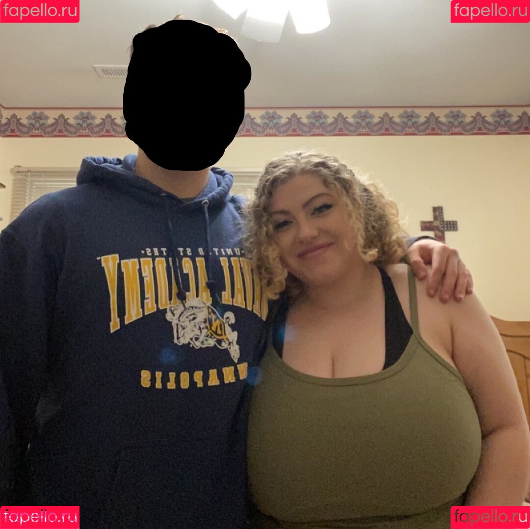 Sophia A Onlyfans Photo Gallery 