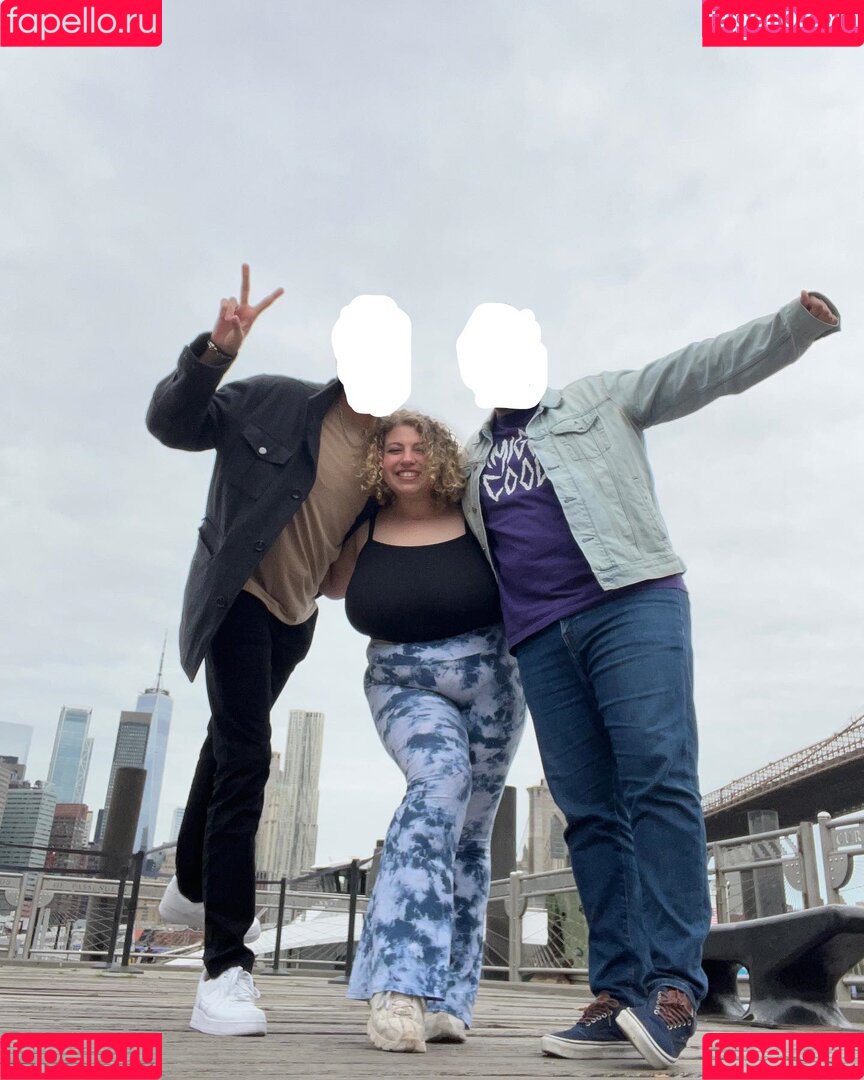 Sophia A Onlyfans Photo Gallery 