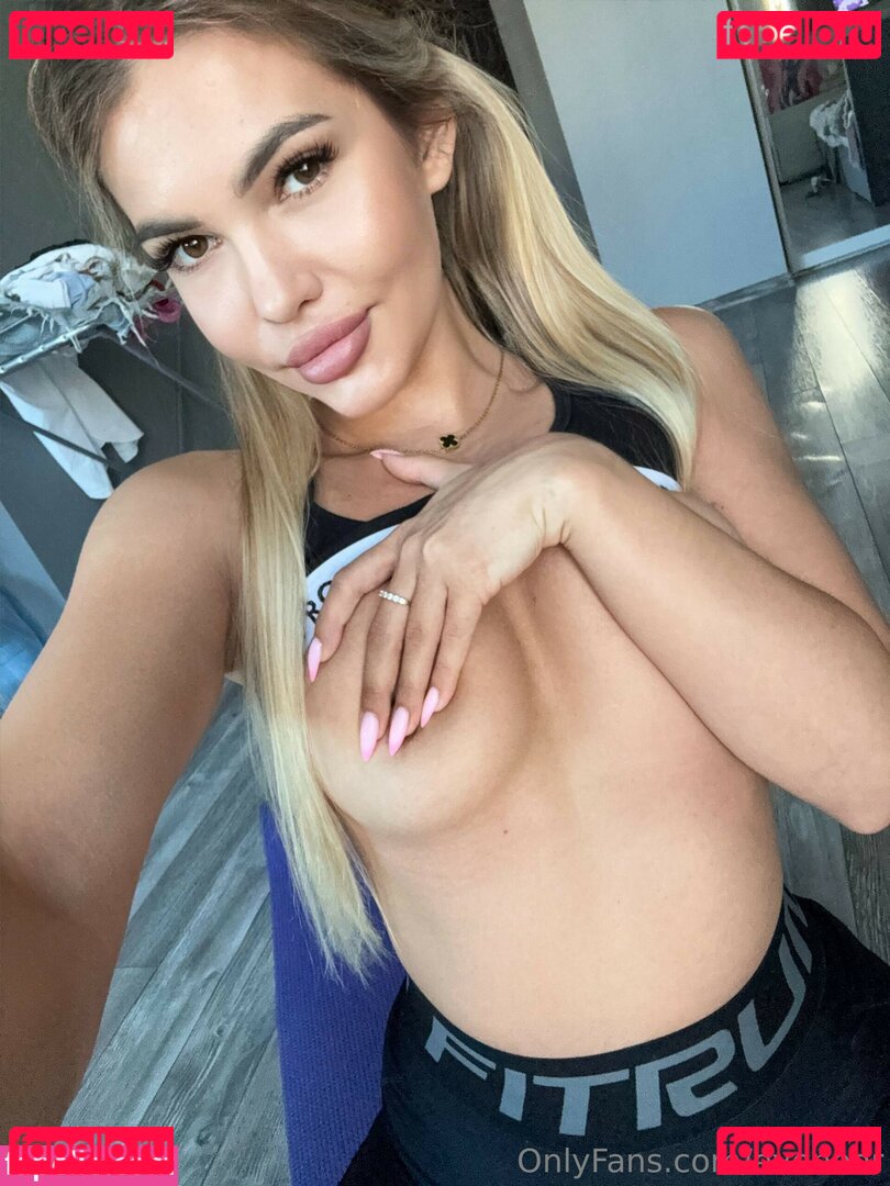 Eve Noor Nude Onlyfans Photo 27