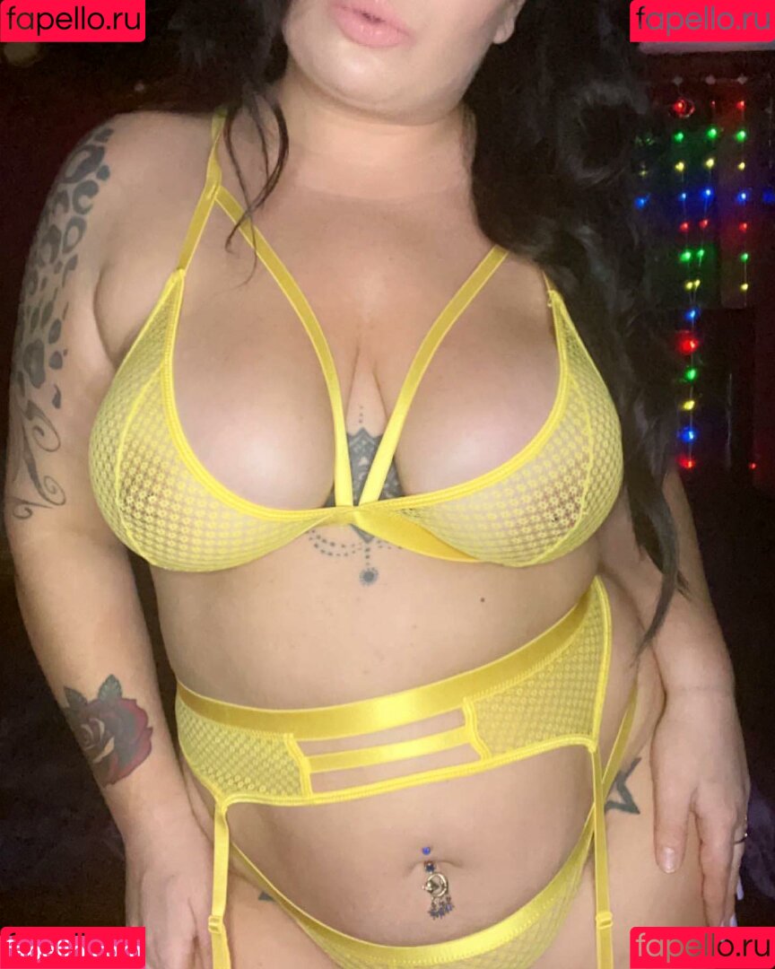 Cuntsuela Onlyfans Photo Gallery 